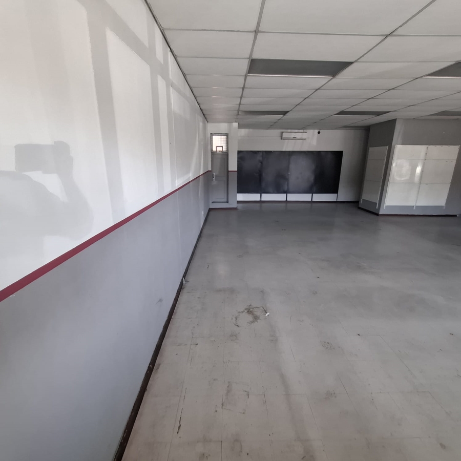 To Let commercial Property for Rent in Brackenfell Central Western Cape